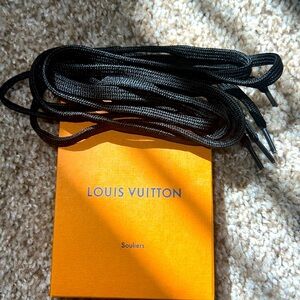100% AUTHENTIC LOUIS VUITTON LACES (FRONT ROW SNEAKERS) BLACK NEW